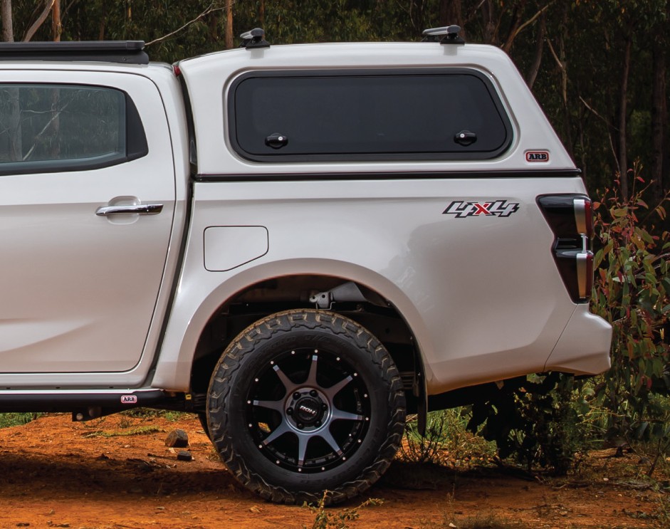 close-shot of 4wd. canopy from ARB of 4WD